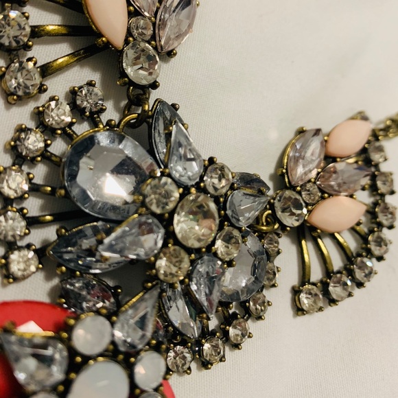 Statement Necklace - Picture 2 of 5